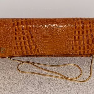 Etienne Aigner Vintage 1980s Tan Leather Croc Embossed Clutch Bag